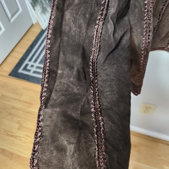 Vintage 1970's Suede jacket with embellished embroidery, by Cache sz L - Picture 8 of 10